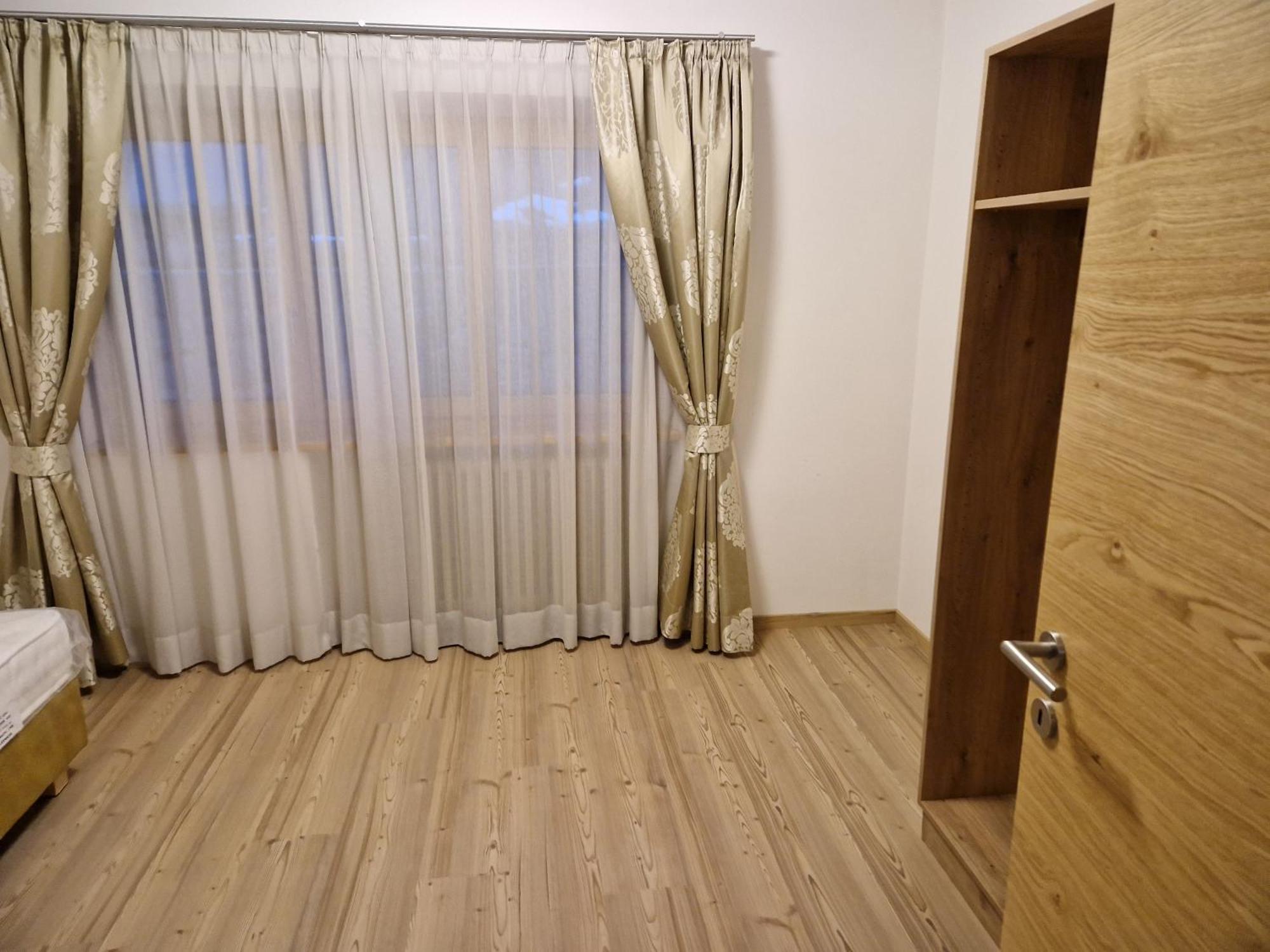 אורטיסיי Apartment Aghel מראה חיצוני תמונה